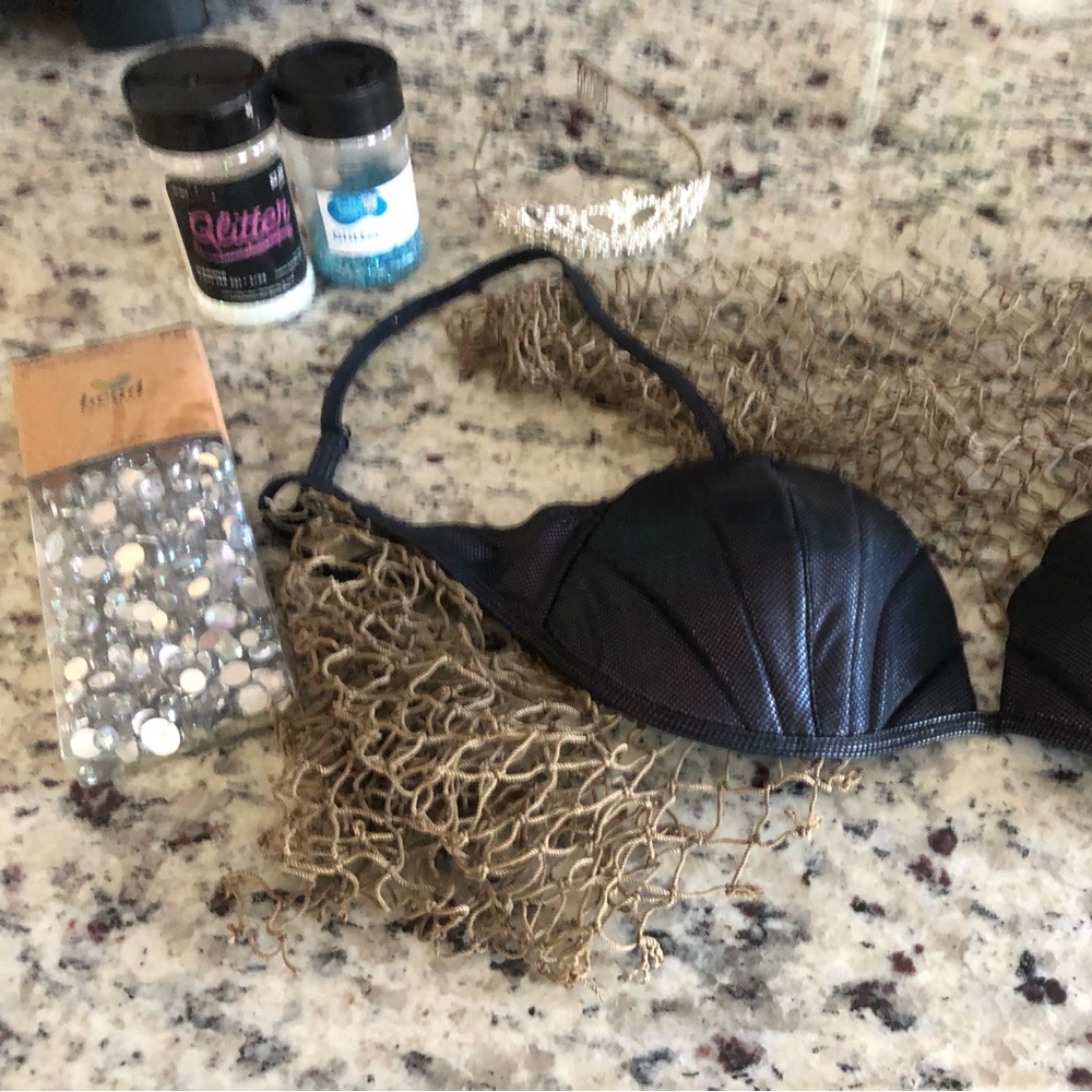 Mermaid Costume Pieces Bra Size Medium Tiera and Sparkles